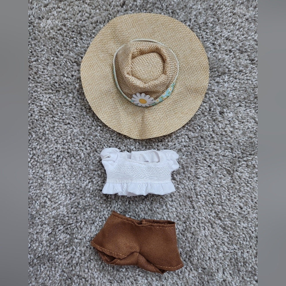 NWOT Disney Nuimos Outfit